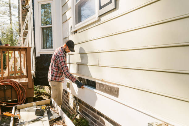 Top rated local Emergency Siding Repair specialists in New Hyde Park, NY